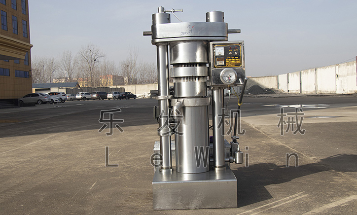 液壓榨油機（油坊）